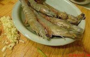 怎样制作油焖大虾