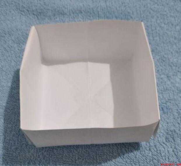 纸盒子怎么折