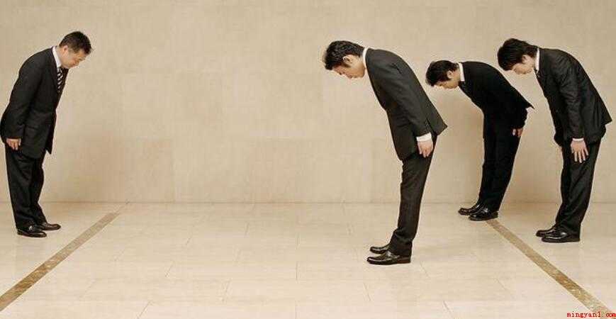鞠躬礼仪的基本要点有哪些