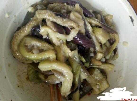 蒜泥茄子的简单做法是什么