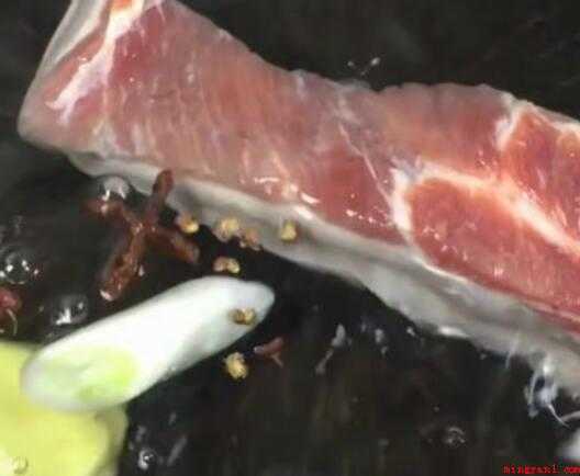 酸菜炖白肉的流程是什么