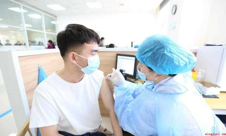 打新冠疫苗能喝酒吗