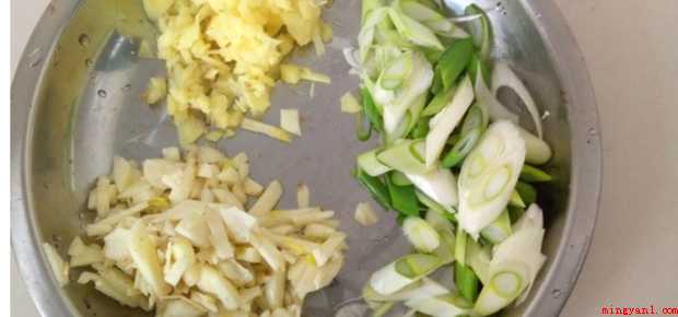 如何制作家常毛血旺