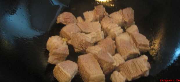 土豆炖牛肉怎样做