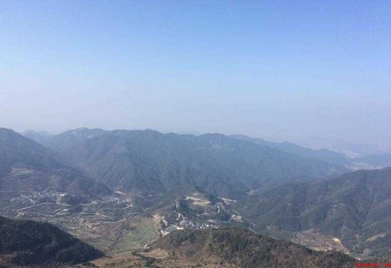 四平八稳有哪些造句