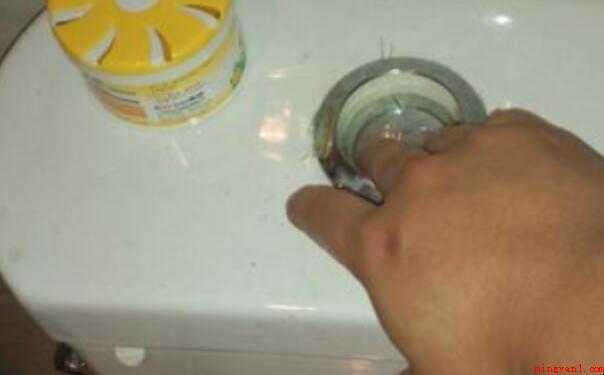 洁厕宝使用方法是什么