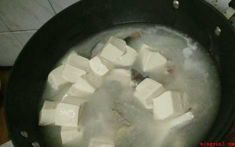 鱼头豆腐汤怎样做