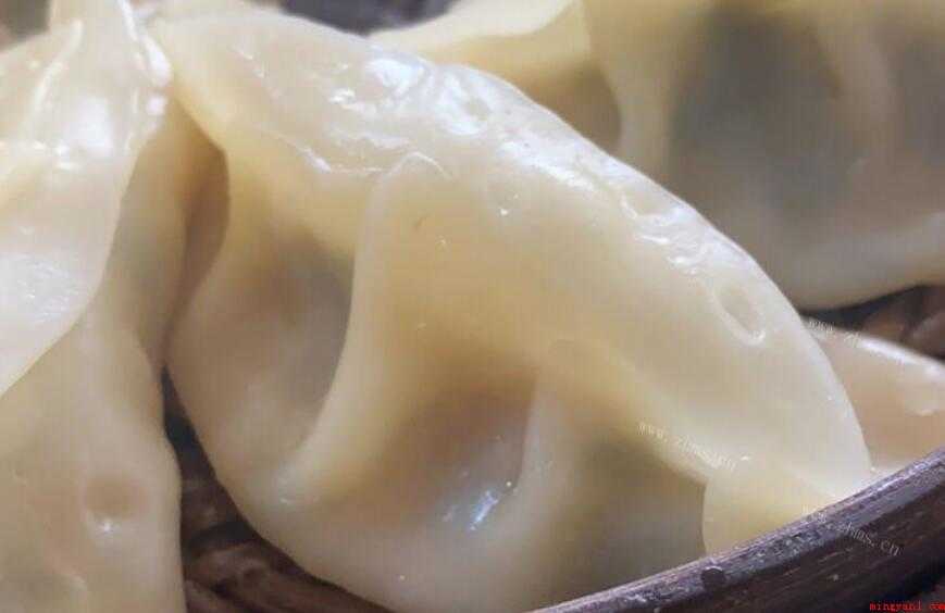 冷冻水饺怎么煮不破皮