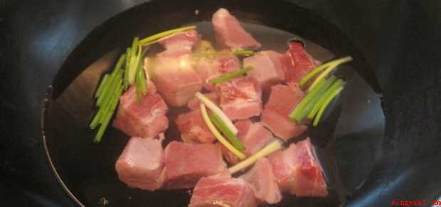 土豆炖牛肉怎样做
