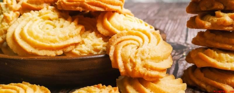 自己做的曲奇饼干可以保存多久(自做饼干常温状态,不用干燥剂可以存储10至15天上下)