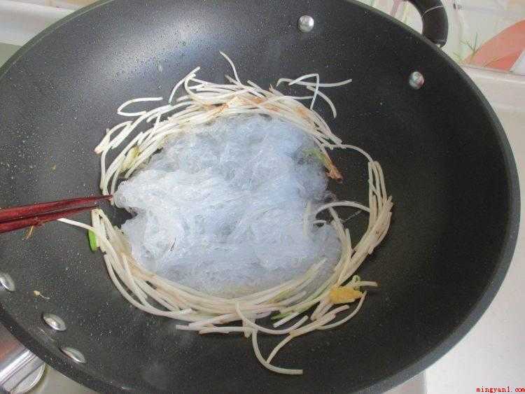 粉丝鸡蛋怎么炒