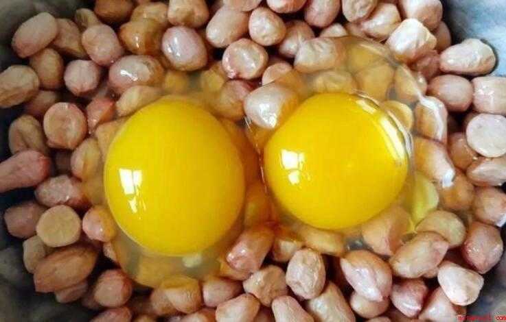 蛋清花生米做法