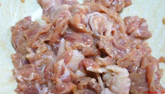 炒牛肉怎么做好吃(严冬食牛肉,有养胃功效,为严冬滋补上品)
