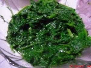 什么菜汁和面颜色最绿（菠菜汁和面颜色最绿的做法）