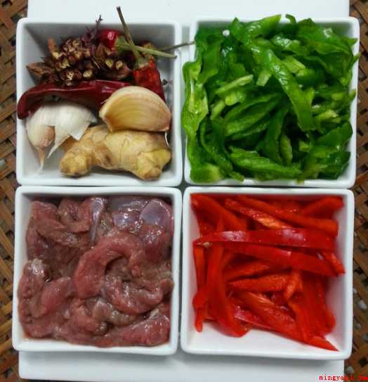 怎么做炒羊肉(羊肉发热量比牛羊肉要高,多吃羊肉有利于提升身体免疫力)