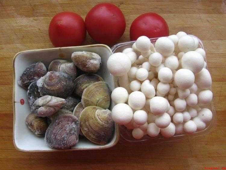 长条白蘑菇怎么做好吃(海鲜菇的做法_健康频道)