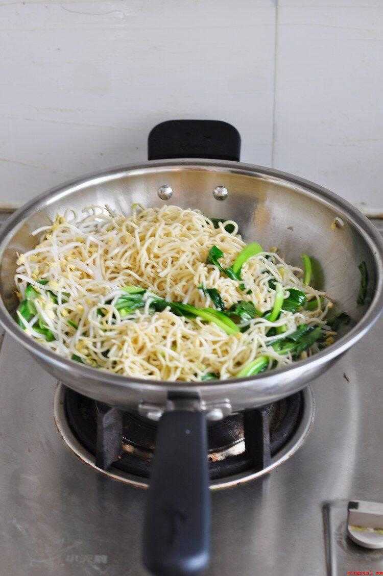 炒面怎么炒(炒面的做法_健康频道)