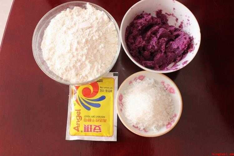 用紫薯做简单的美食(紫薯泥白砂糖的做法步骤)