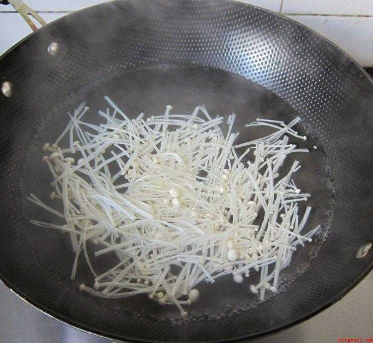 怎么炒芦蒿(碧如玉针,嫩不须嚼,良于他方所出)