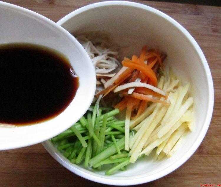 怎么炒芦蒿(碧如玉针,嫩不须嚼,良于他方所出)