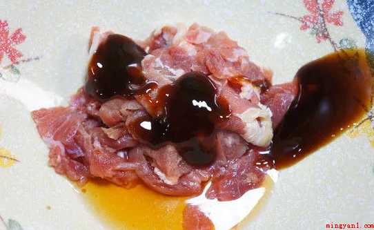 炒牛肉怎么做好吃(严冬食牛肉,有养胃功效,为严冬滋补上品)
