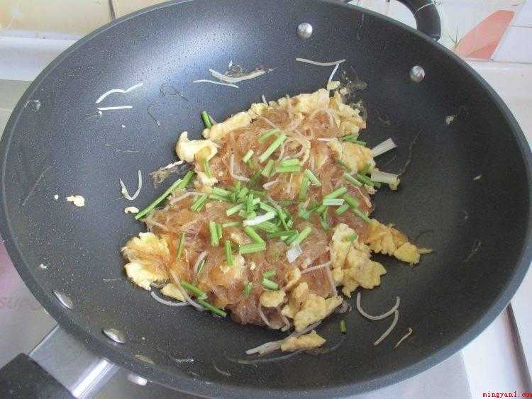 粉丝鸡蛋怎么炒