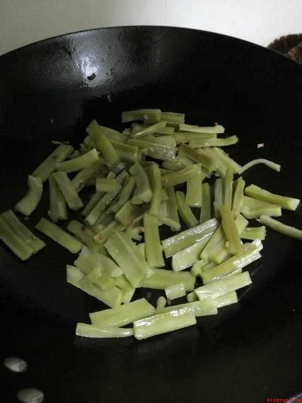 怎么炒牛肉丸