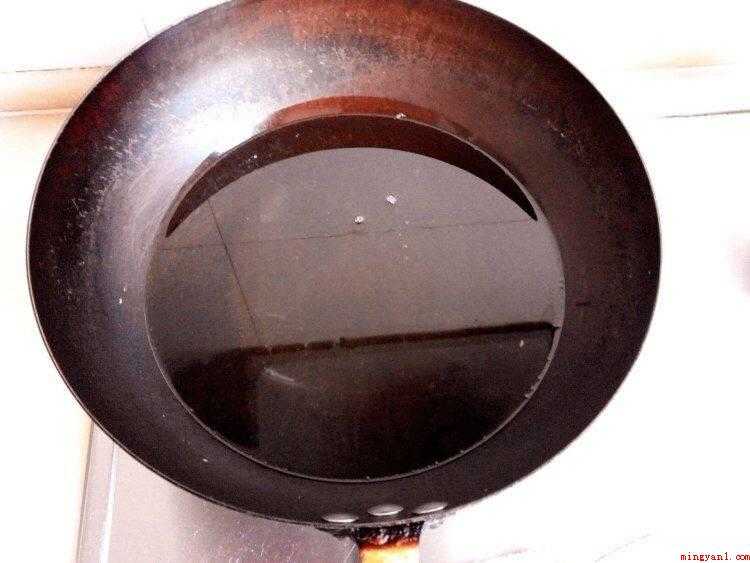 干虾仁太硬怎么做好吃(虾仁中添加少量盐和米酒腌渍一会)