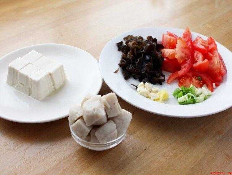 豆腐烧汤怎么烧好吃（番茄的做法,简单又好吃）