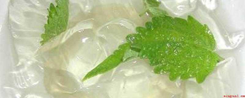 凉粉怎么冲（白凉粉30克,陈醋或白醋适量,薄荷粉10克）