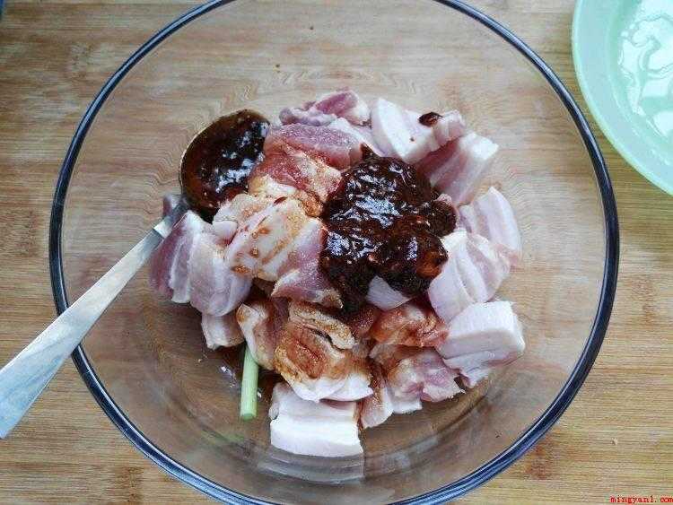 米粉肉怎么做（米粉的做法_米粉怎么做）