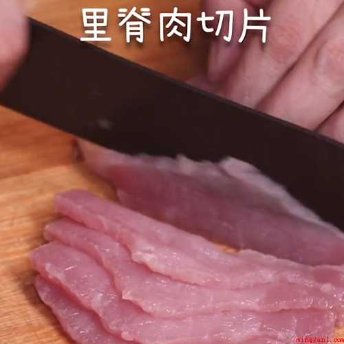 速冻牙签肉炸几分钟(速冻牙签肉炸3~4分钟)