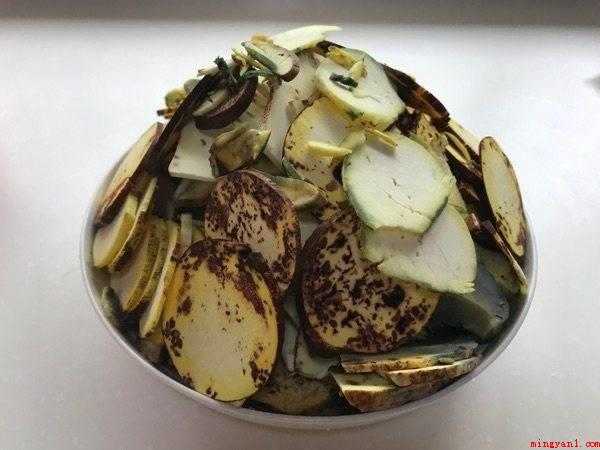 炒见手青的做法