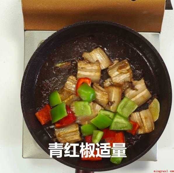 回锅肉怎么做好吃(猪肉做为饭桌上关键的动物性食品类之一)