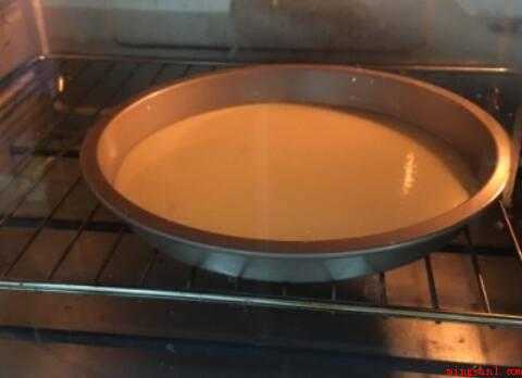 没有平底锅怎么做千层蛋糕的皮（低筋面粉200g牛奶400ml、鸡蛋6个、奶粉40g、玉米淀）