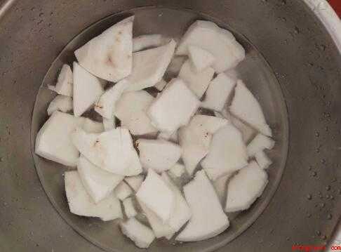 椰子片的做法(椰子片的作法,椰子鞋1个)