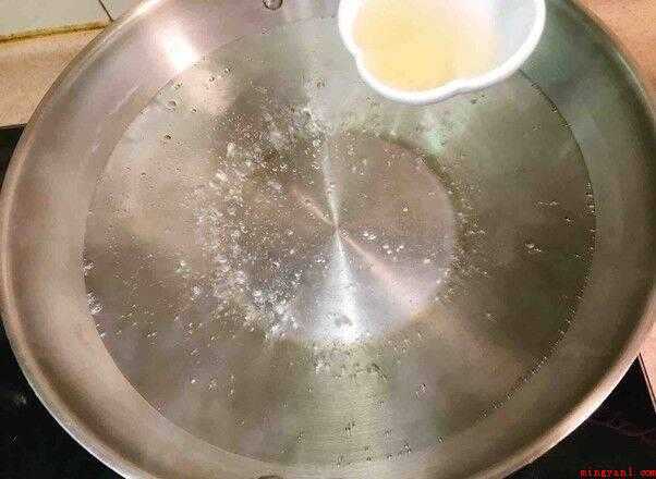 怎么炒蛤蜊(蛤蜊的营养特点有哪些?)