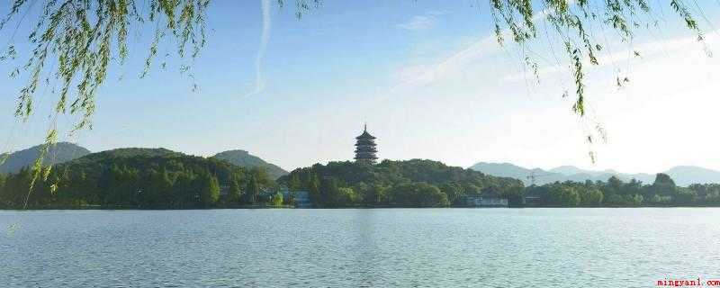 西湖多大面积平方米(西湖占地面积4900万平方米)