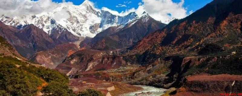 巨山在哪里(中国人民解放军在巨山顶设立防空雷达站)