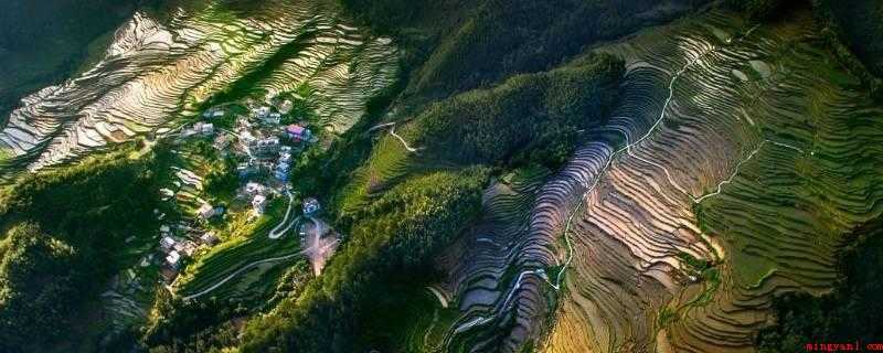 壮族地区有什么之称(壮族地区山多地少,素有“八山一水一分田一片海”)