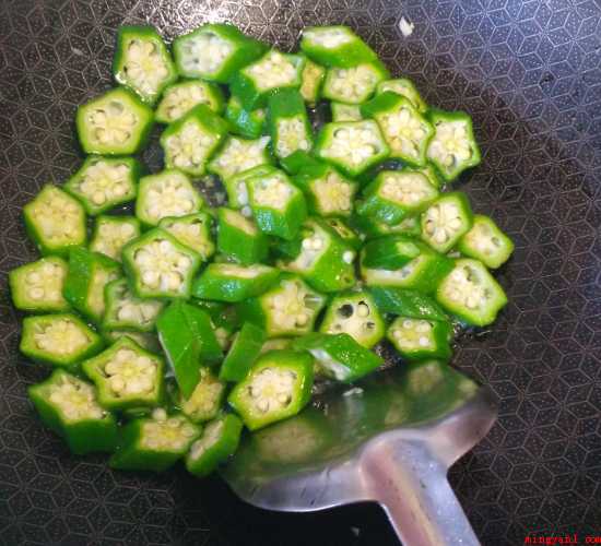 秋葵怎么炒不发粘