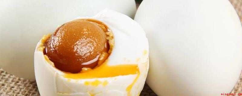 一个白水鸭蛋的卡路里是多少（蛋黄的食用价值和新颖鸡蛋黄贴近）