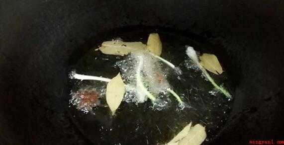 油温180可以泼辣椒吗(可以,油泼辣椒的作法_健康频道)