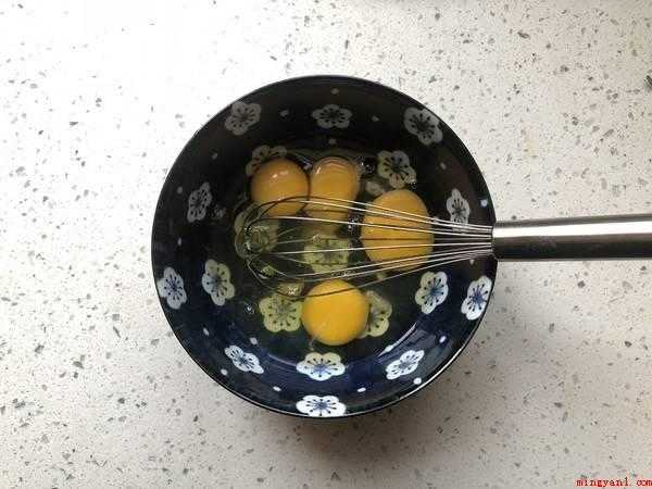 炒韭菜怎么做好吃(韭菜的营养成分有哪些?)