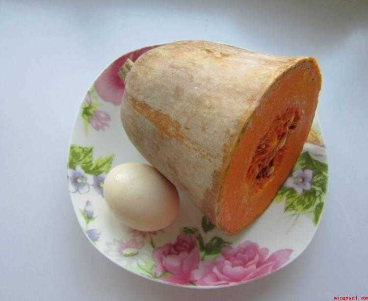 黄皮南瓜怎么做好吃(南瓜、生鸡蛋、食用油、面包糠、木薯淀粉、盐)