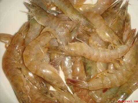 红虾怎么炒(海鲜与这些水果同吃,至少应间隔2小时)
