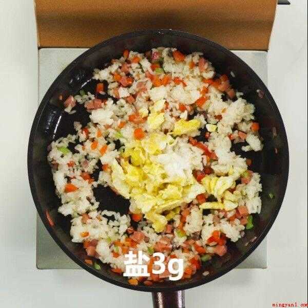 蛋炒饭怎么炒(蛋炒饭,是一种常见菜肴)