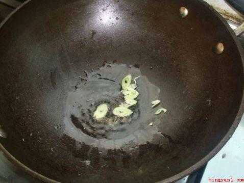 番茄炒大虾怎么做