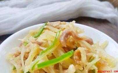 土豆肉丝怎么炒(马铃薯的做法,简单又好吃)