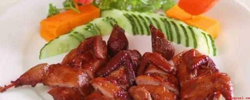 鹌鹑肉的作用以及功能(鹌鹑可以有效地滋养中气)